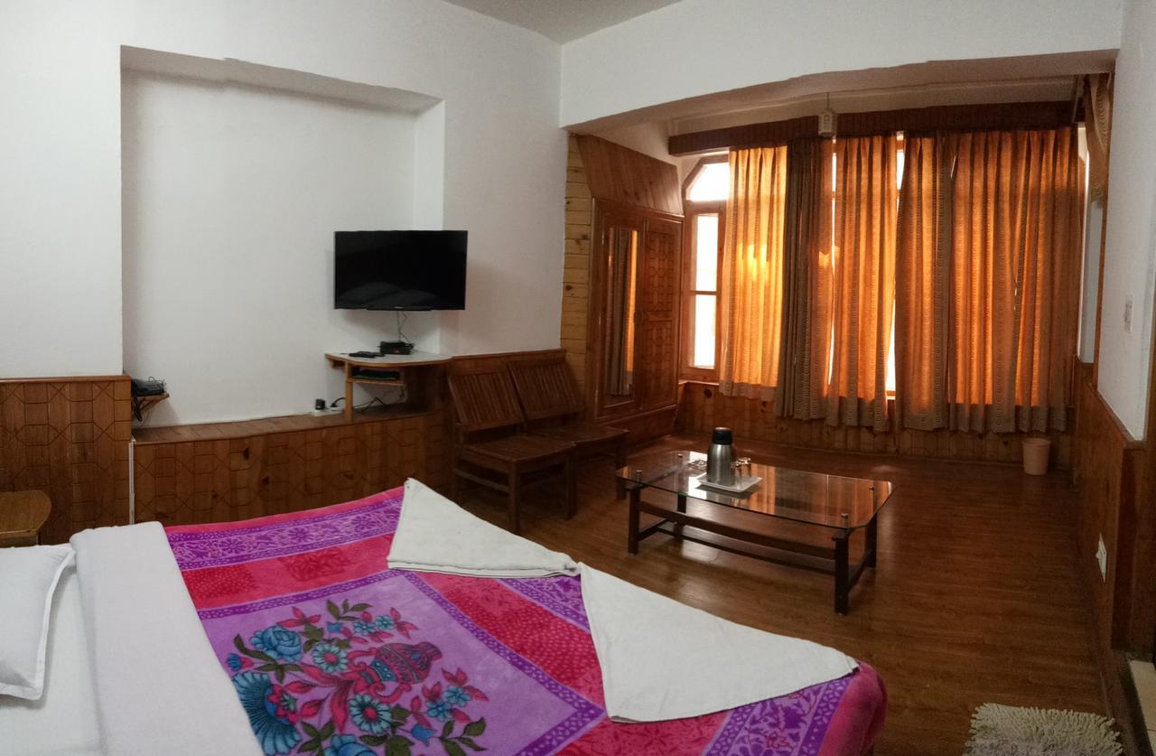 Om-Shanti Villa Manali (Himachal Pradesh) Exterior photo